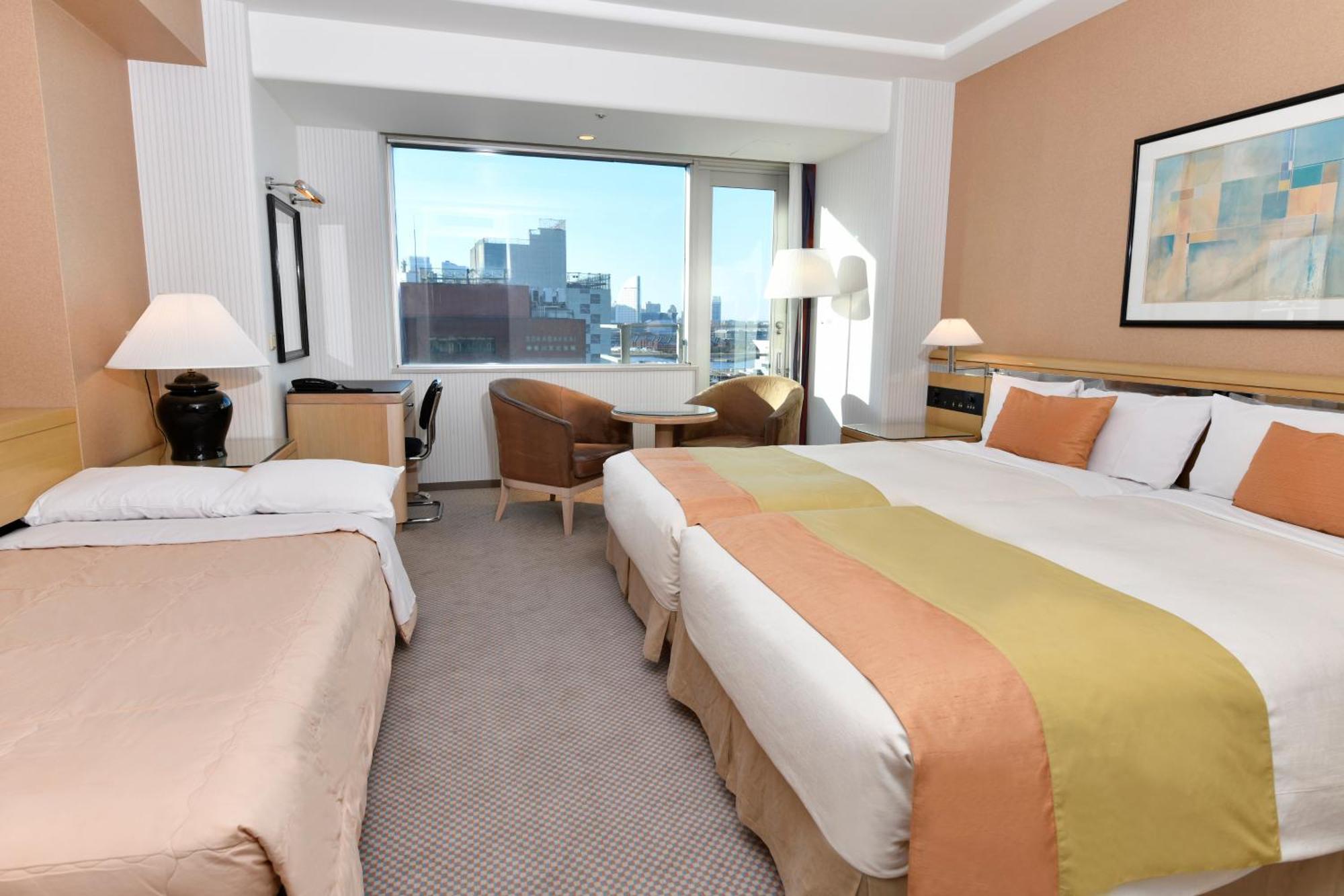 Hotel New Grand Yokohama  Exterior foto A room at the hotel