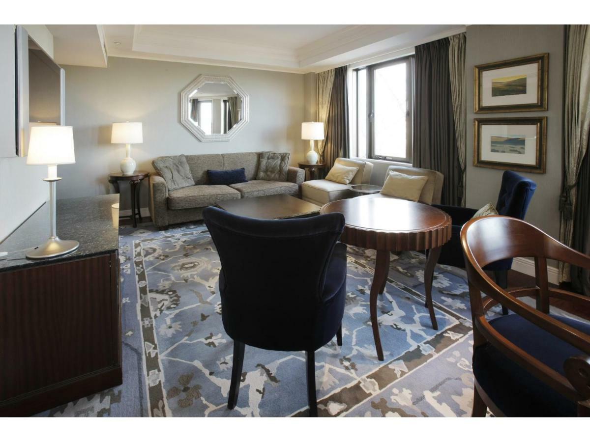 Hotel New Grand Yokohama  Exterior foto A suite at the Ritz-Carlton, Boston